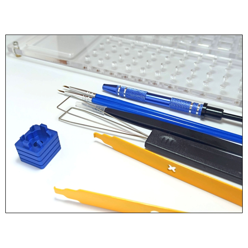 Switch Lube Station 33 with Sw - مراجعة Switch Opener Tool وسعره