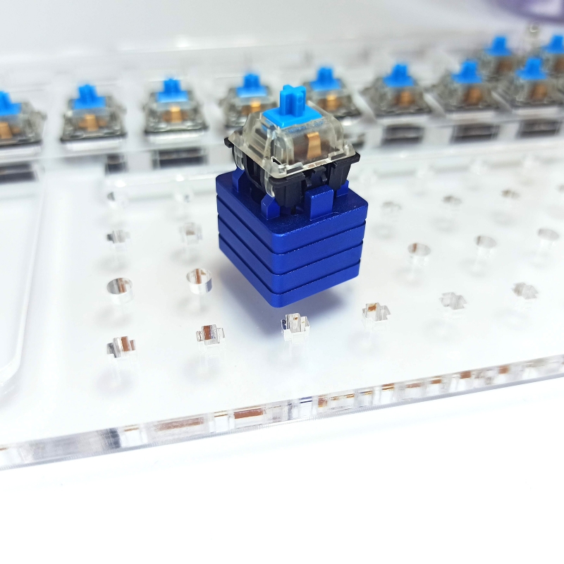 Switch Lube Station 33 with Sw - مراجعة Switch Opener Tool وسعره