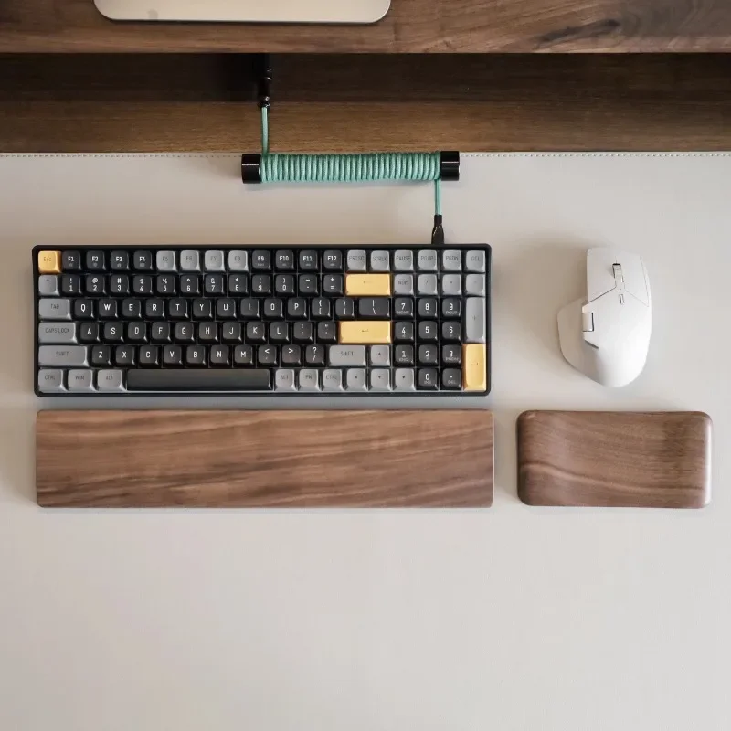 Walnut Wood Palm Rest Mechanic - مراجعة Wrist Rest Wood وسعره