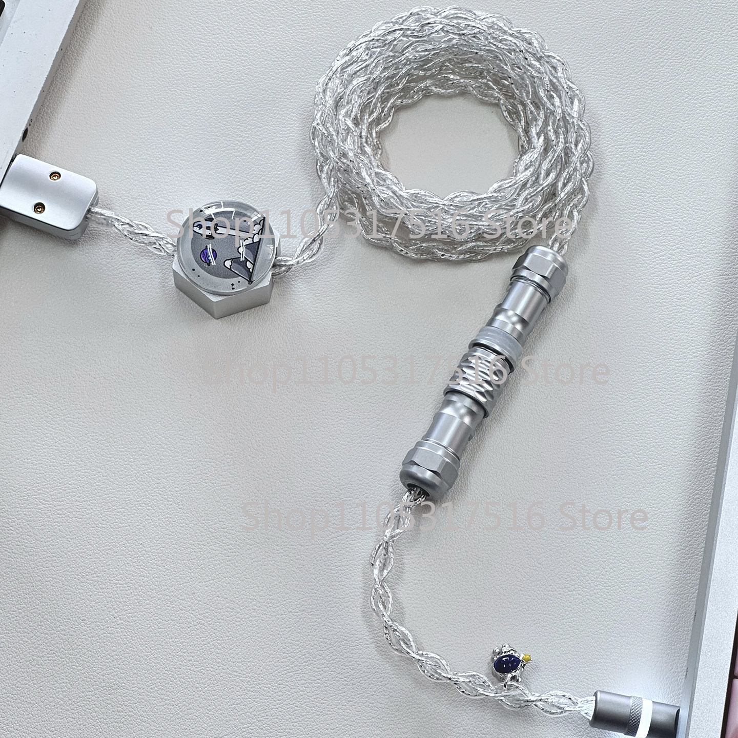 Astronaut 1.7m single crystal  - مراجعة Aviator Connector Kit وسعره