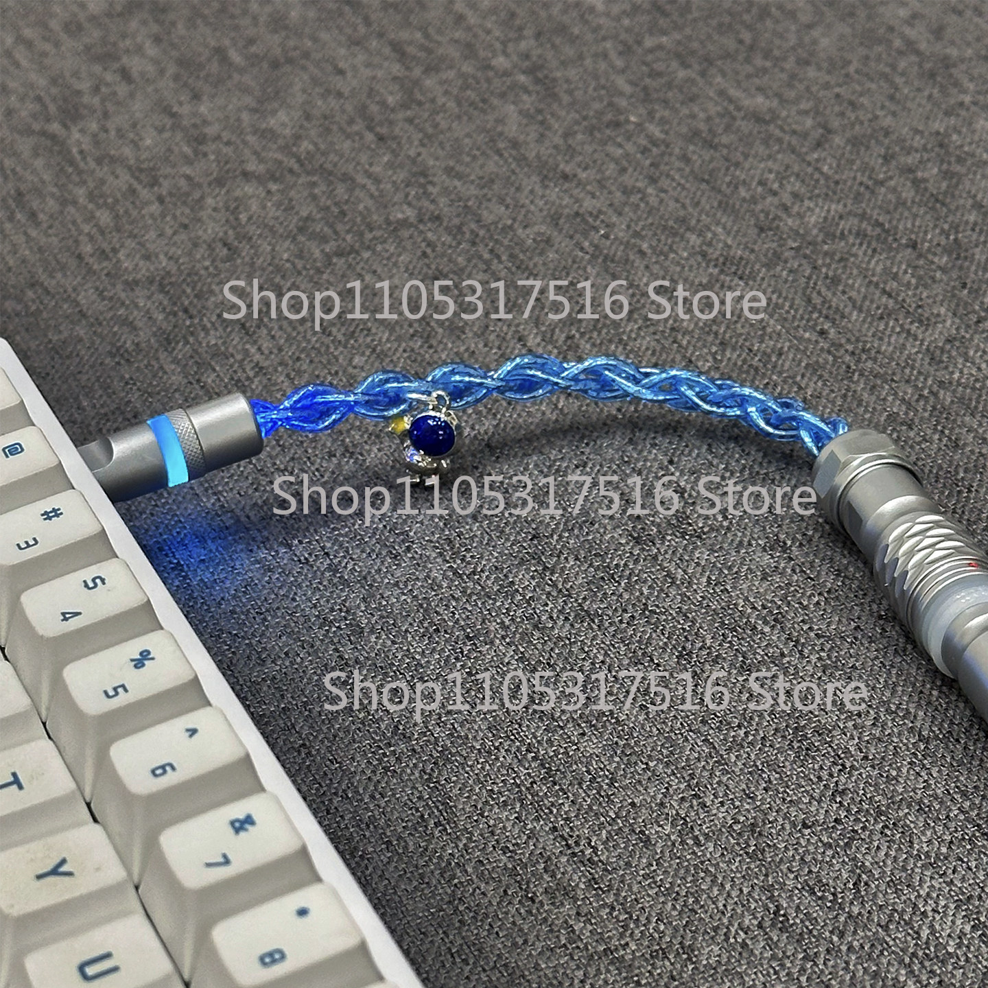 Astronaut 1.7m single crystal  - مراجعة Aviator Connector Kit وسعره