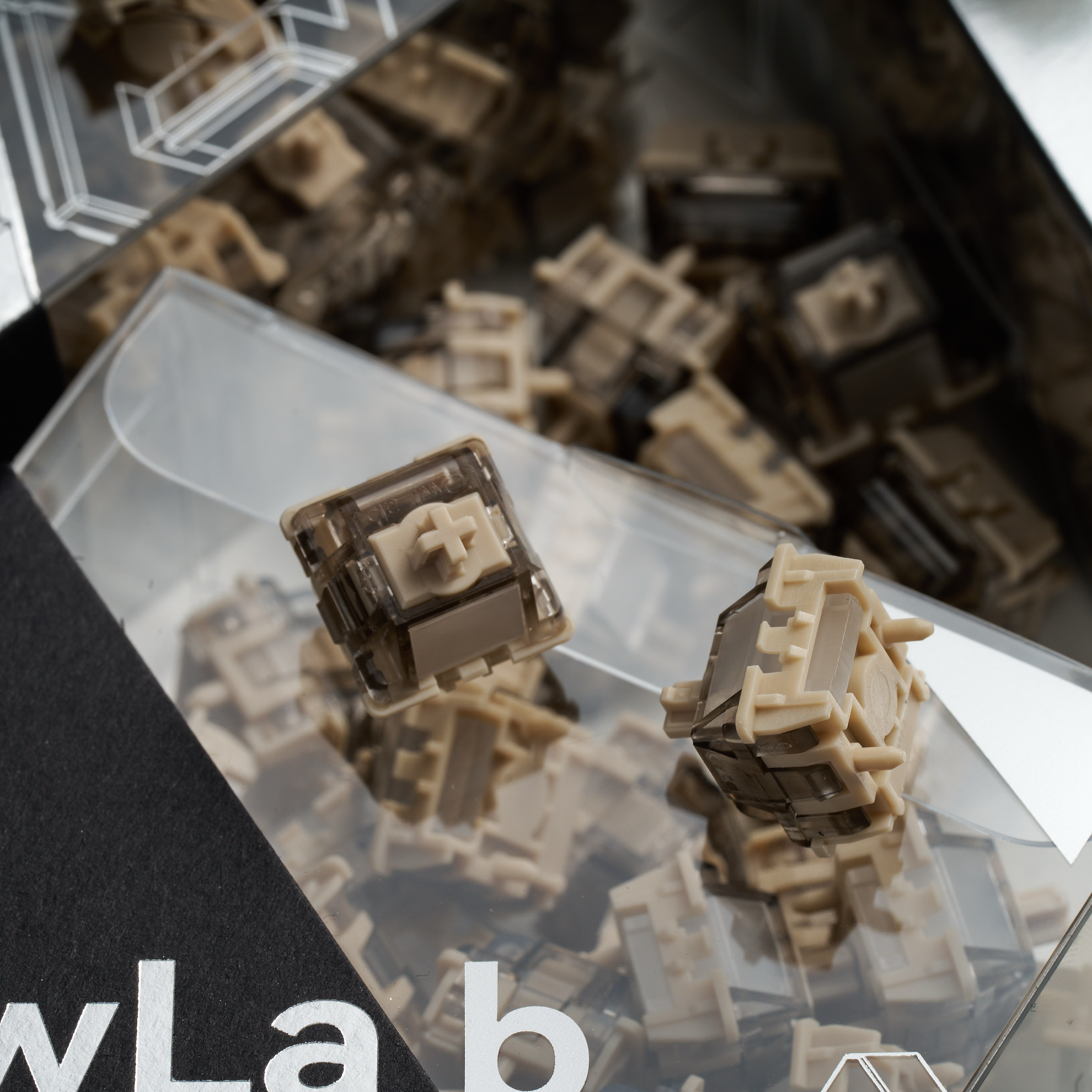 Owlab Ti HE Keyboard Magnetic  - مراجعة Gaming Keyboard Hall Effect Switches وسعره