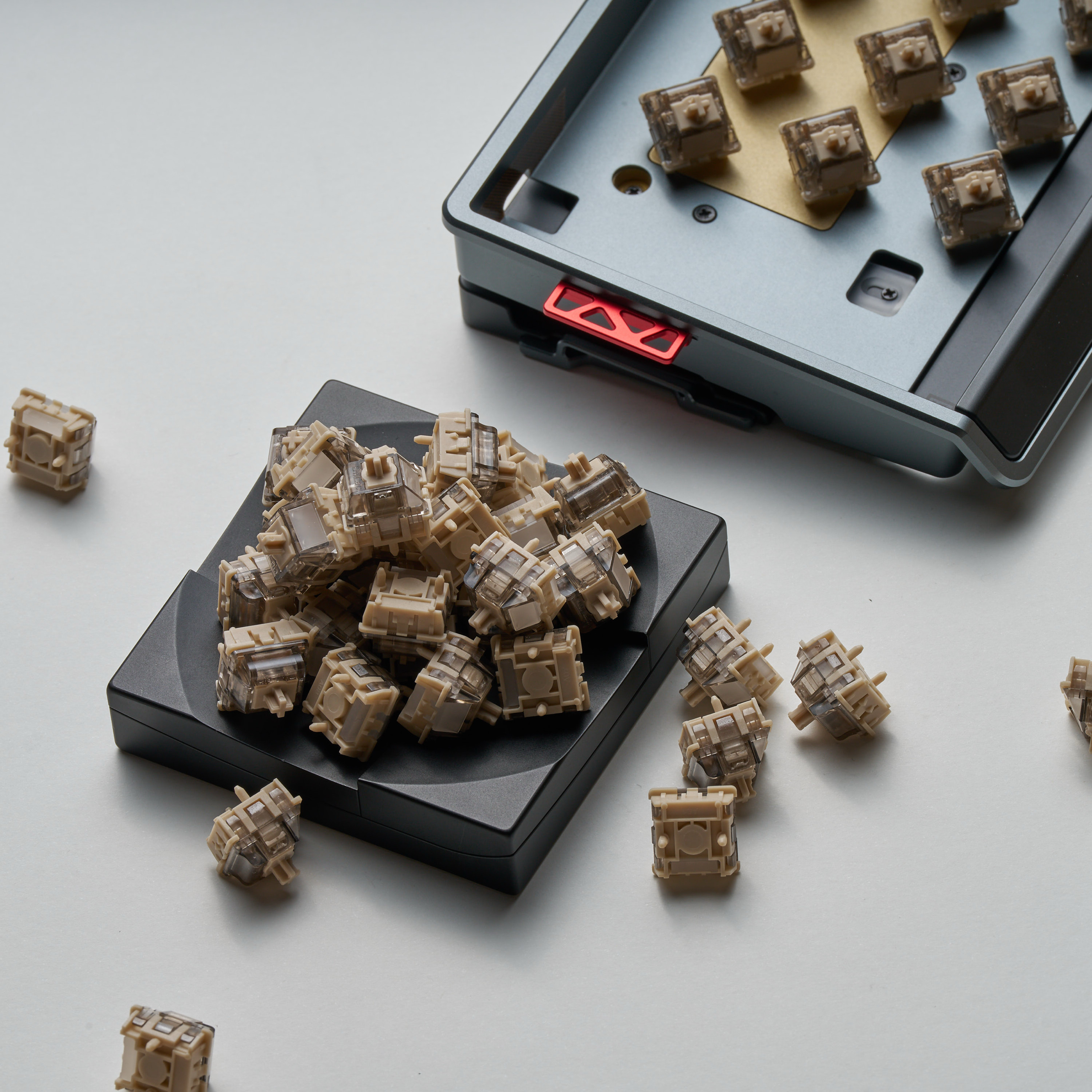 Owlab Ti HE Keyboard Magnetic  - مراجعة Gaming Keyboard Hall Effect Switches وسعره