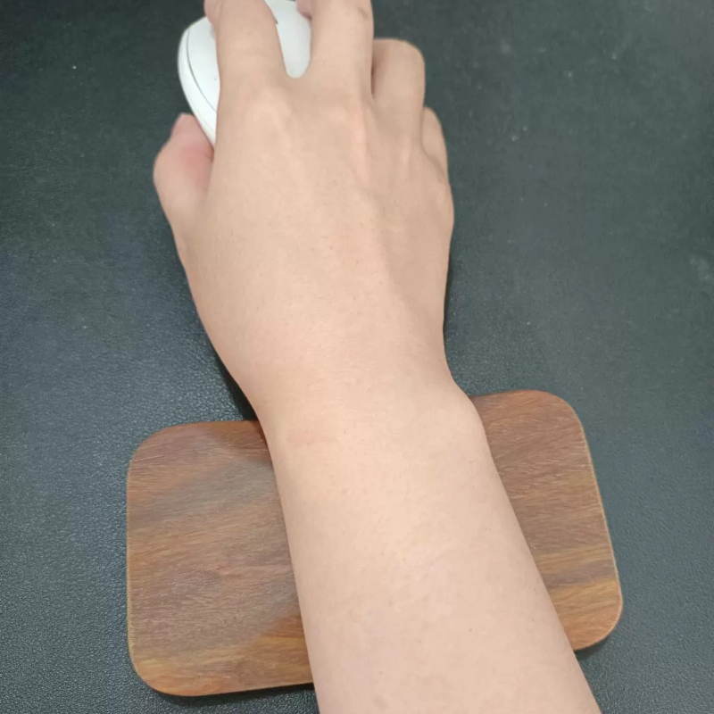 Black Walnut Mouse Wrist Rest  - مراجعة Wrist Rest Wood وسعره