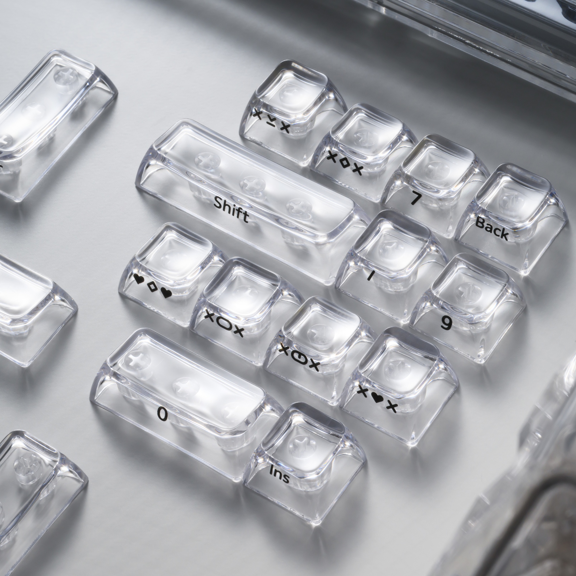 XVX Crystal Transparent SA Pro - مراجعة Gaming Keyboard No Rgb وسعره