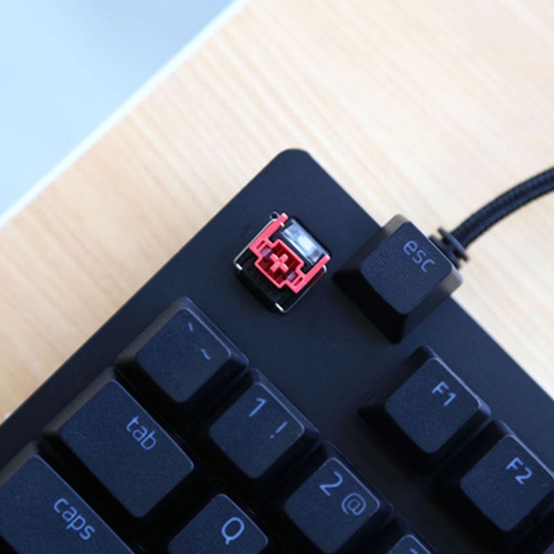 4Pcs V2 Slient Liner Red Optic - مراجعة Gaming Keyboard Hot Swappable وسعره