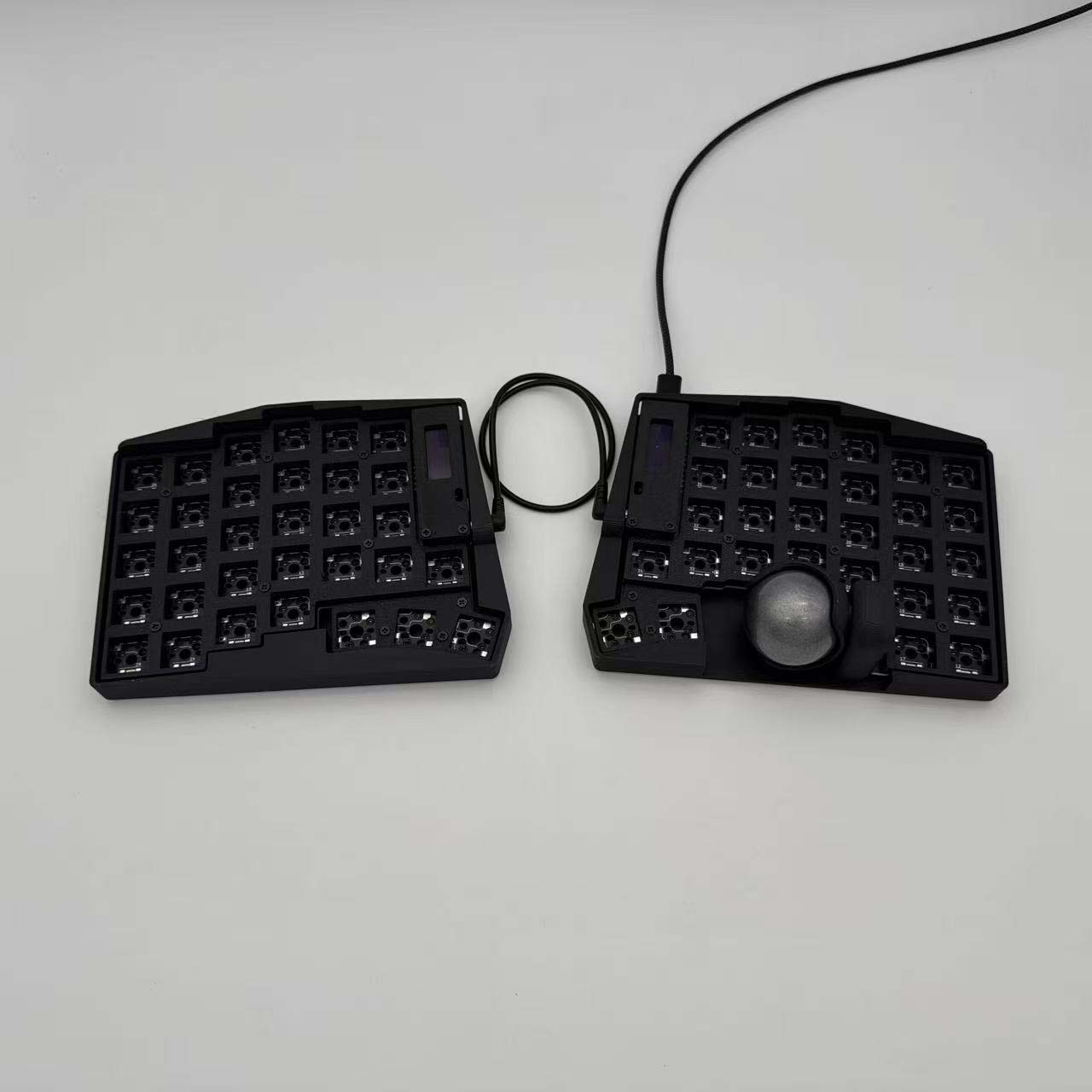 Keyball 39/44/61 Split Keyboar - مراجعة Gaming Keyboard Bundle وسعره