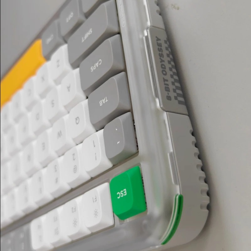 NuPhy Kick75 Keyboard Tri-Mode - مراجعة Gaming Keyboard That Is Quiet وسعره